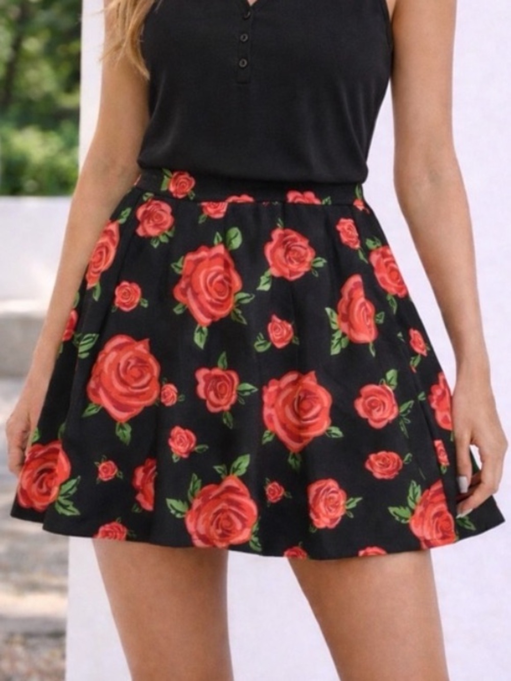 Forever 21 • Red Rose Skirt
